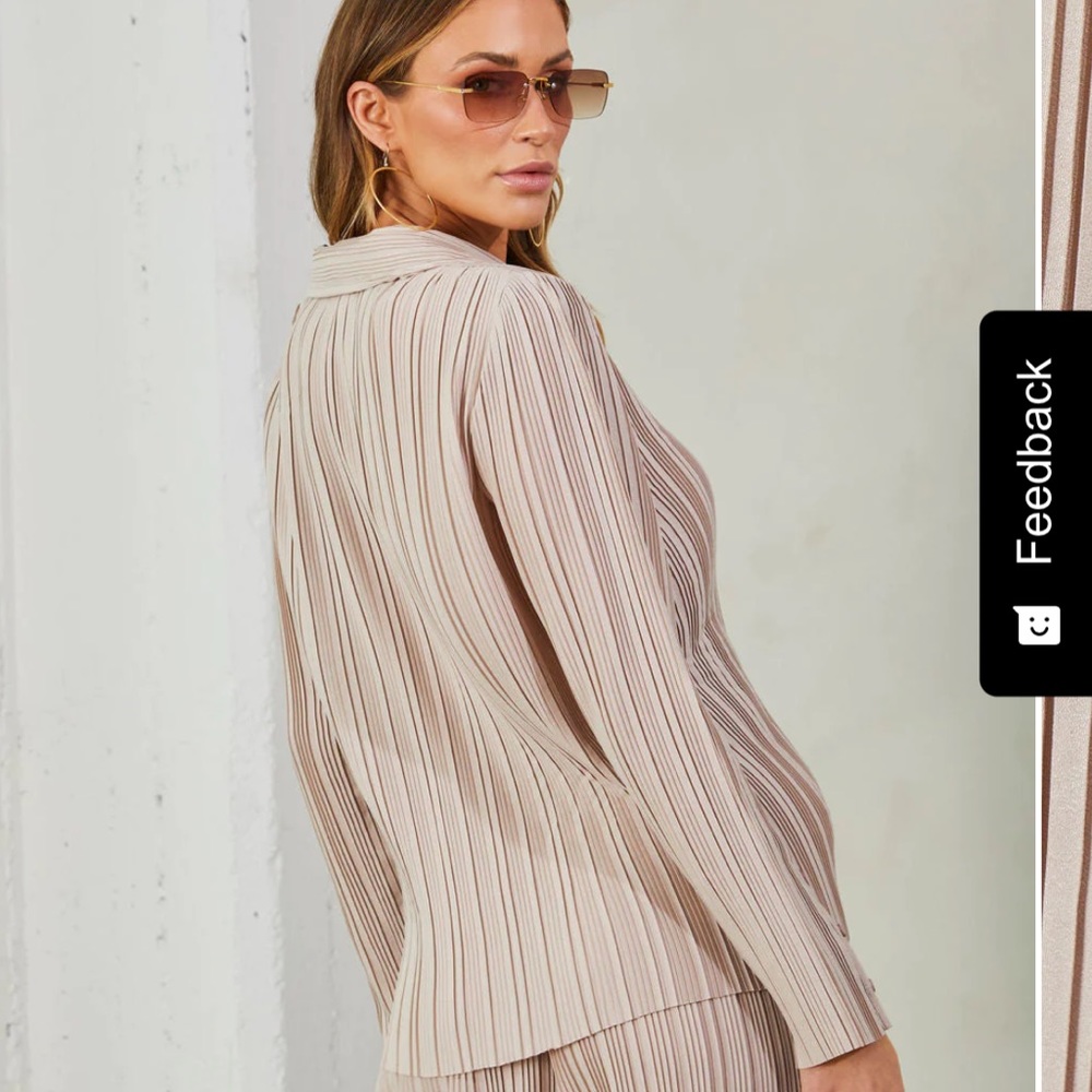 Vici Beige Striped Set - Picture 3 of 5